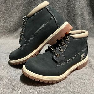 Timberland Nellie Chukka Boots Women’s Size 6